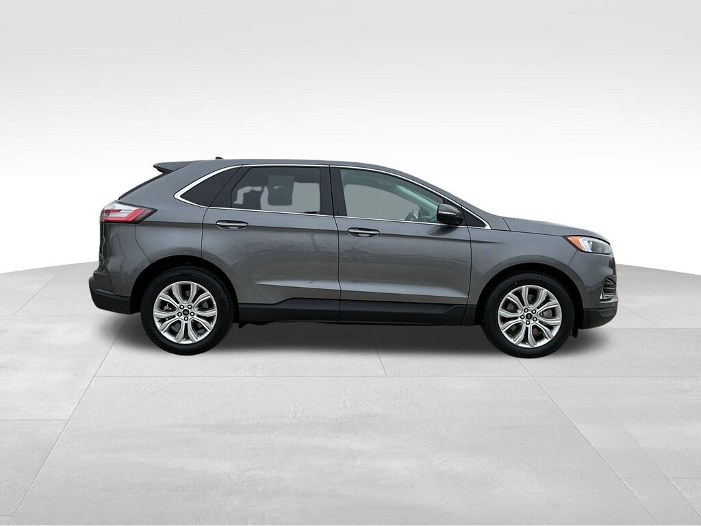 Used 2024 Ford Edge Titanium