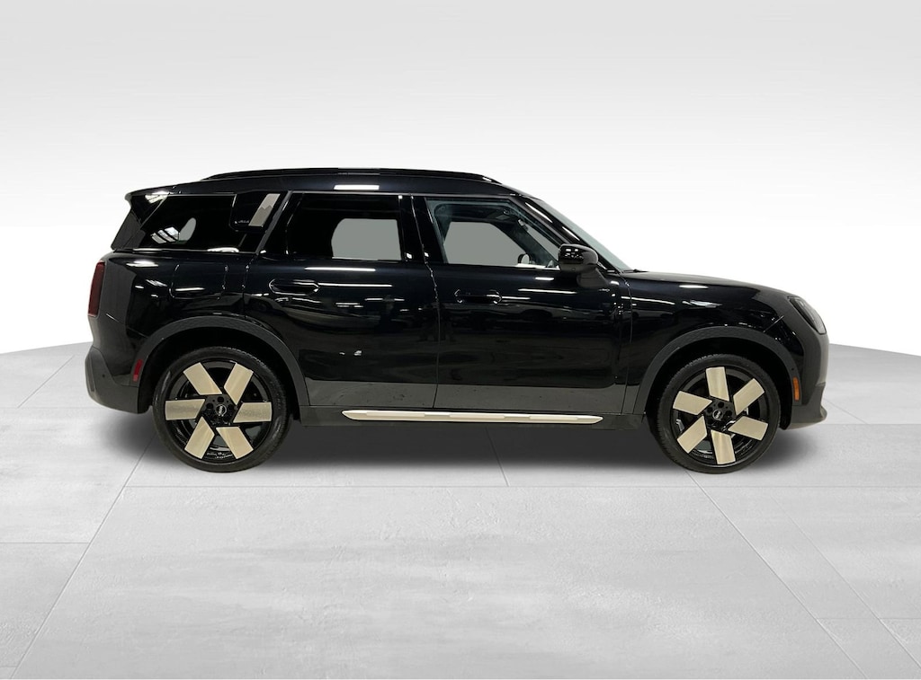 Used 2025 MINI Countryman S