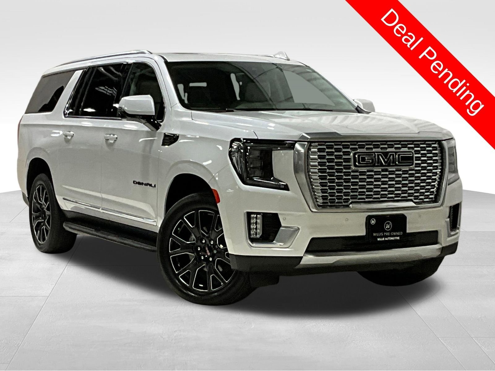 2024 GMC Yukon XL Denali's photo
