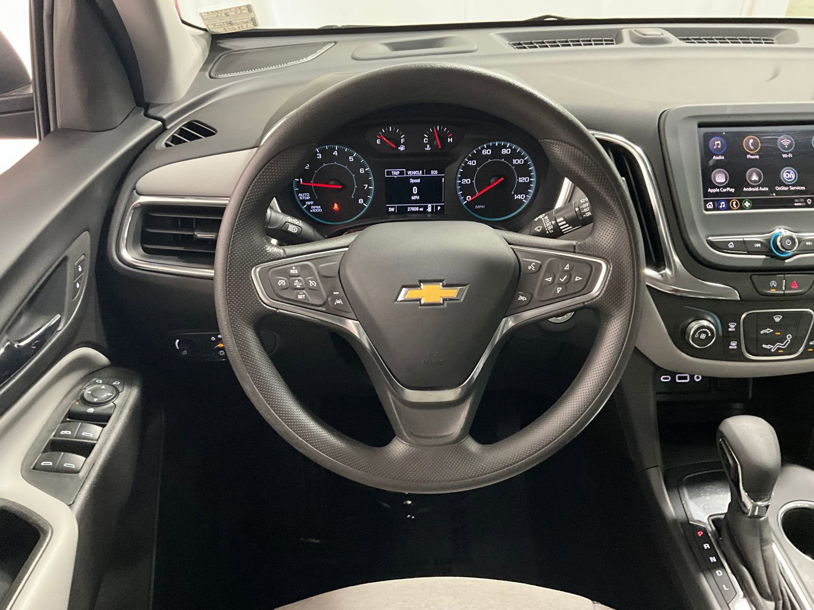 2024 Chevrolet Equinox LS photo 4