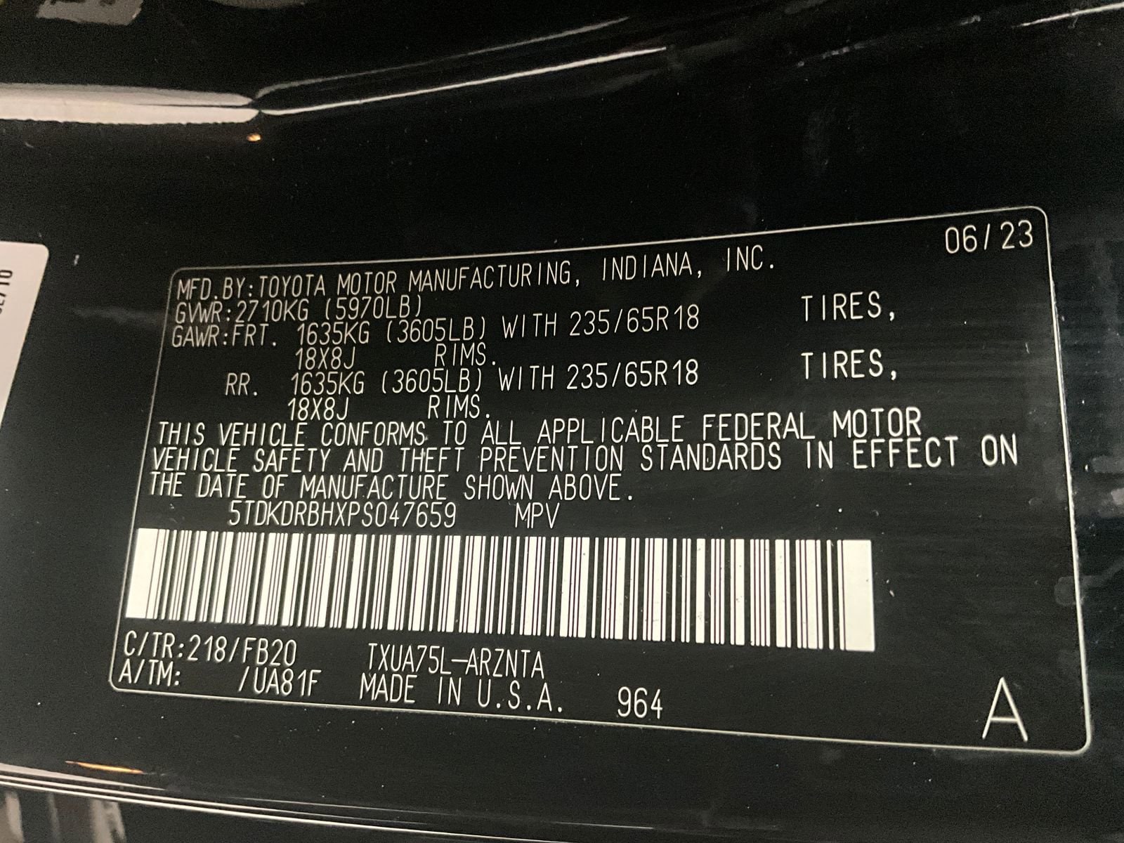 2023 Toyota Highlander L - Photo 30