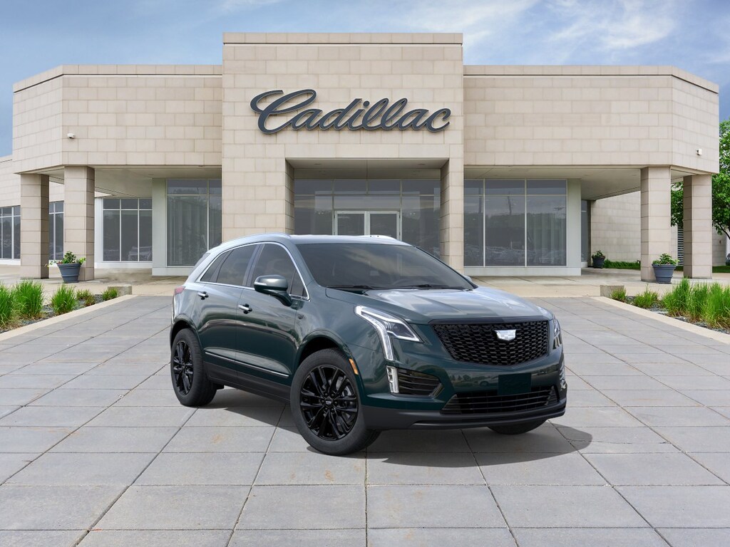 New 2026 CADILLAC XT5 Luxury SUV