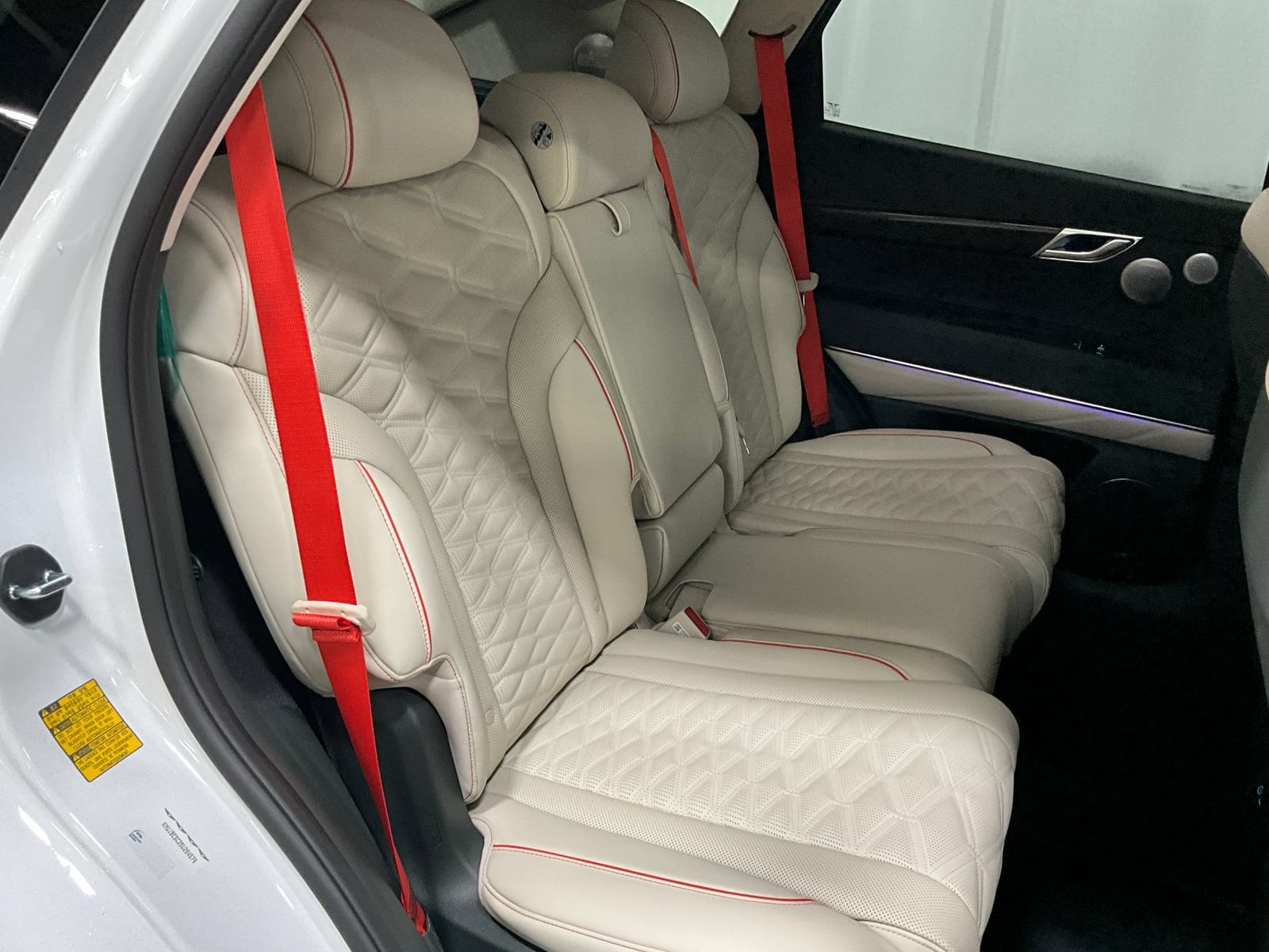 2025 GENESIS GV80 Coupe E-SC - Photo 25