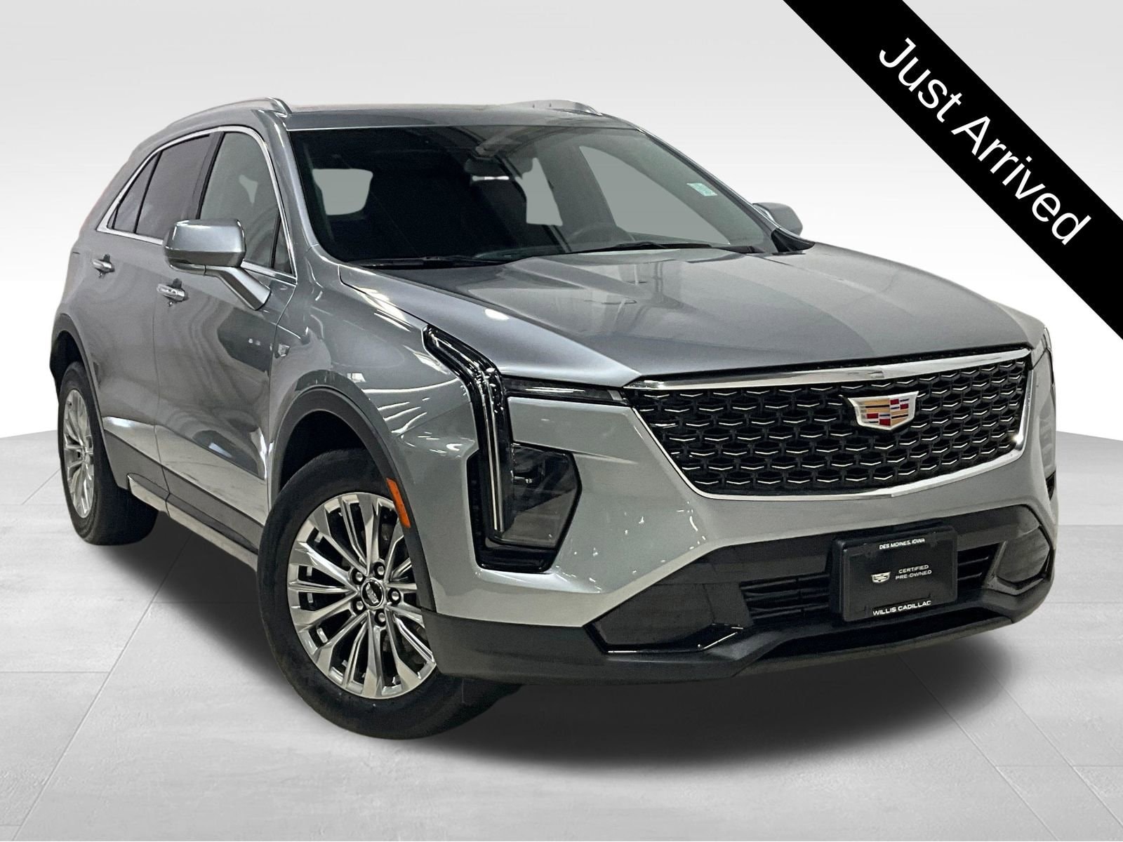 2024 CADILLAC XT4 SUV 