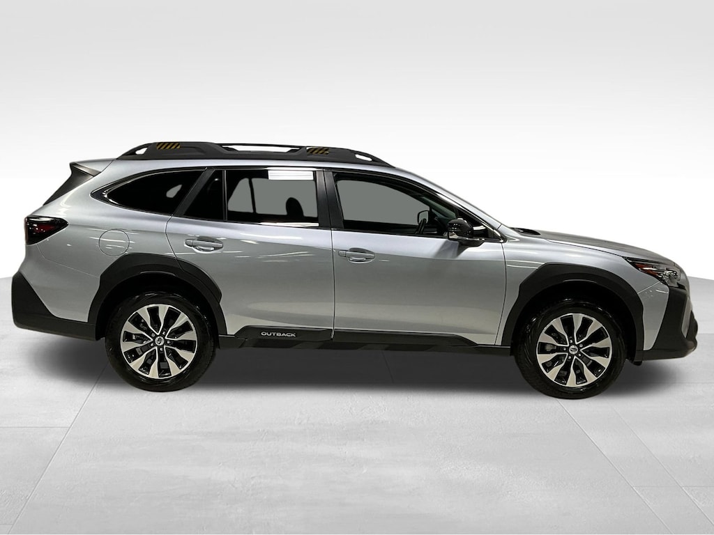 Used 2025 Subaru Outback Limited