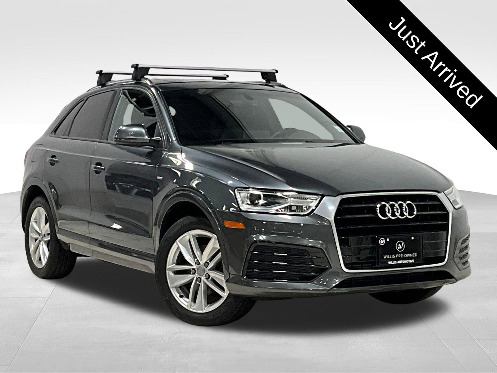 2018 Audi Q3 2.0T Premium quattro's photo