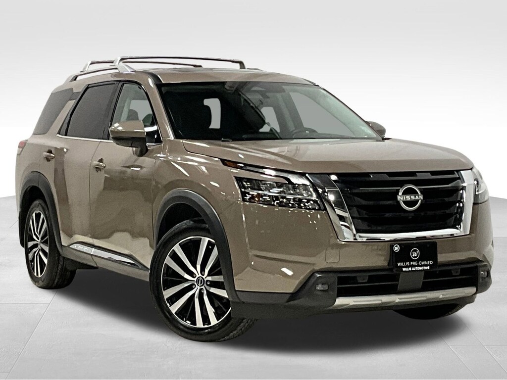 Used 2023 Nissan Pathfinder Platinum