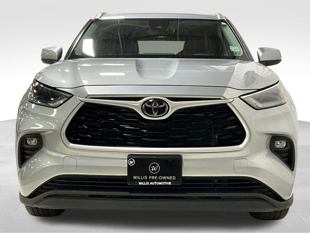 Used 2022 Toyota Highlander XLE