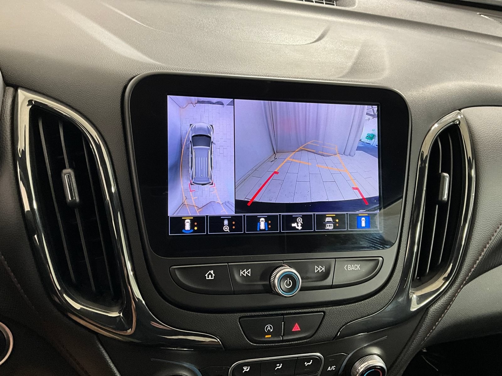2022 Chevrolet Equinox RS - Photo 21