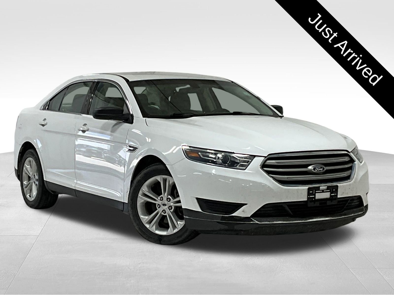 2018 Ford Taurus SE