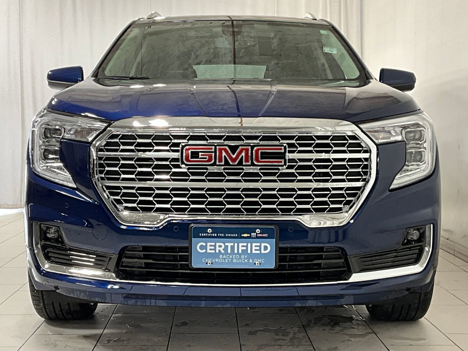 Used 2023 GMC Terrain Denali with VIN 3GKALXEG2PL148758 for sale in Granger, IA
