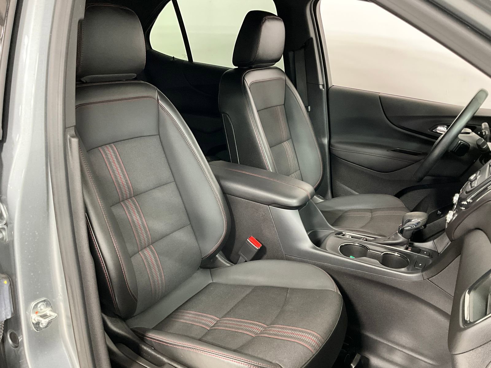 2024 Chevrolet Equinox RS - Photo 9