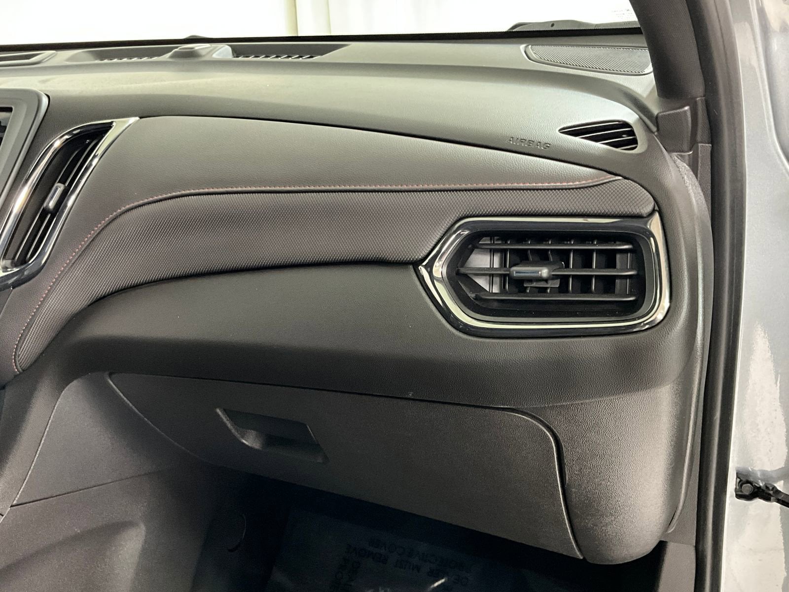 2024 Chevrolet Equinox RS - Photo 17