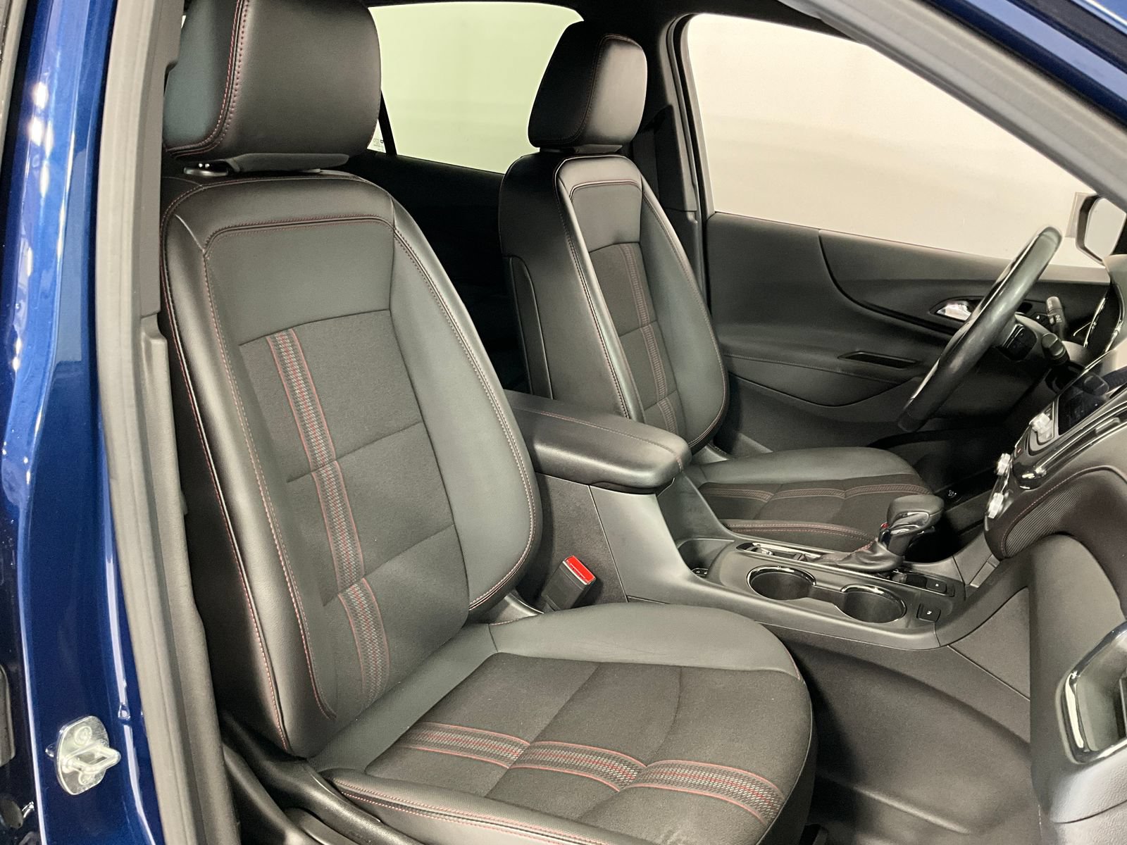 2022 Chevrolet Equinox RS - Photo 9