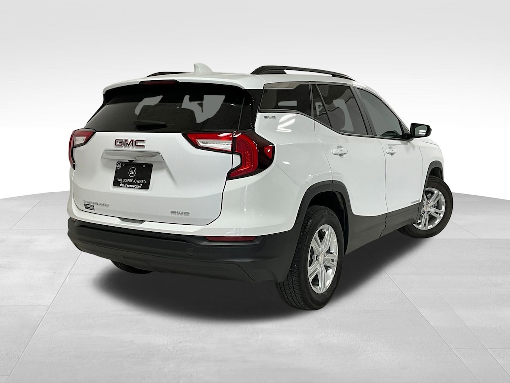 Used 2022 GMC Terrain SLE SUV