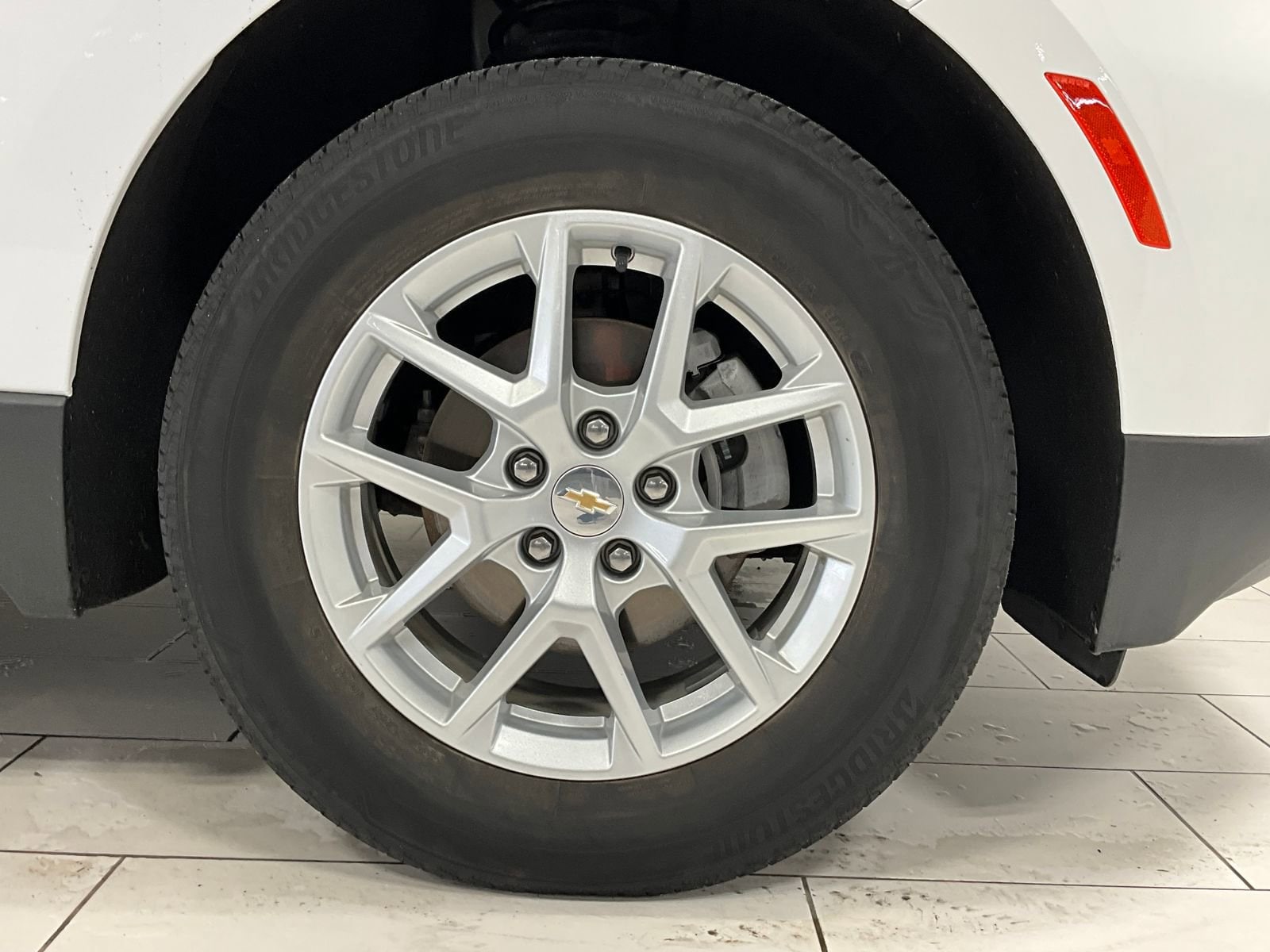 2023 Chevrolet Equinox LS - Photo 12