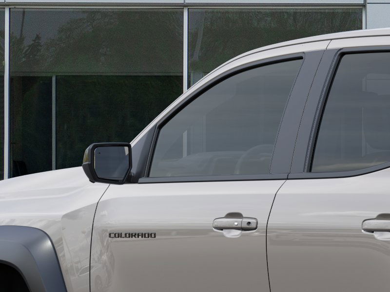 2026 Chevrolet Colorado ZR2 - Photo 12