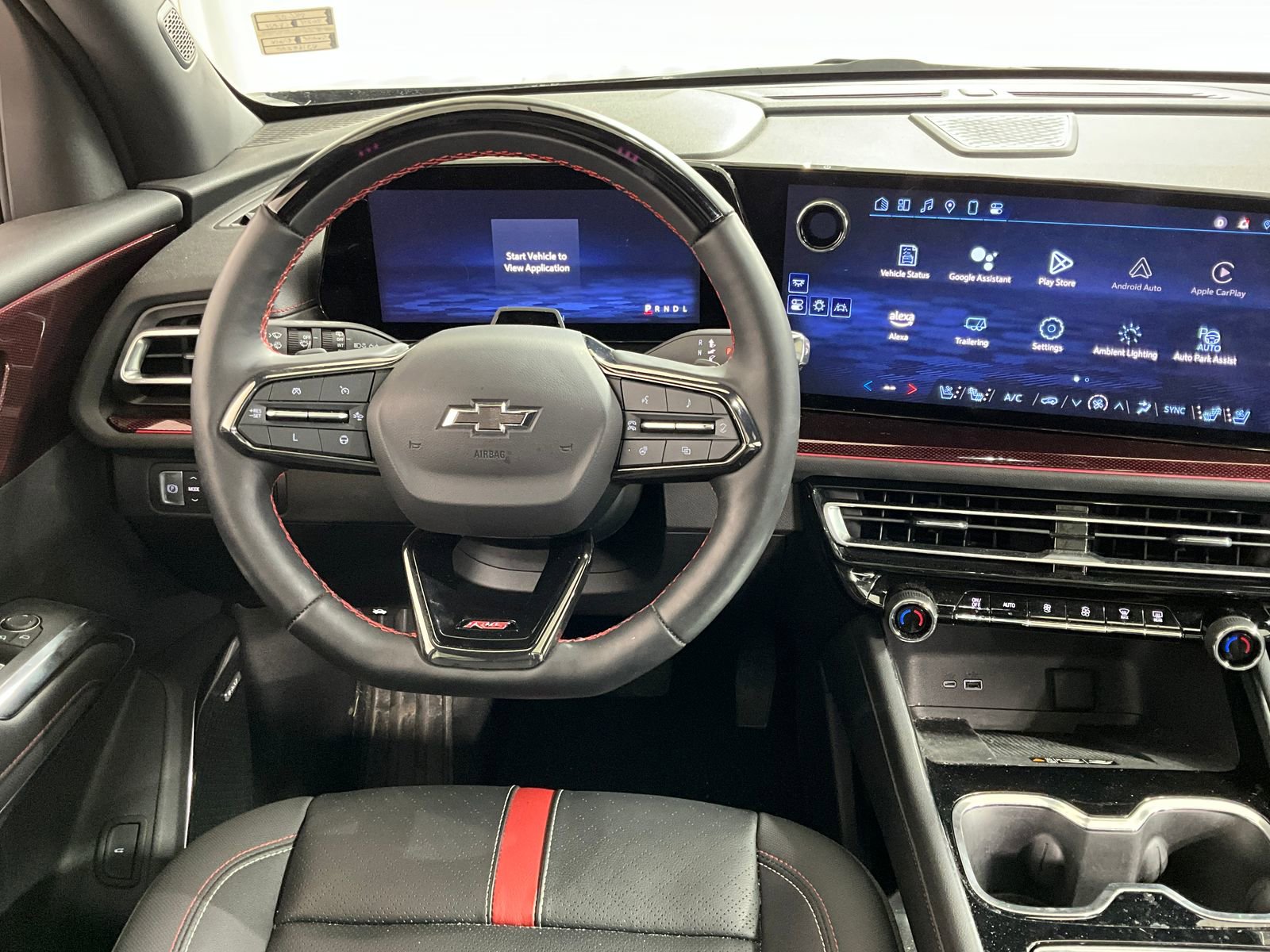 2024 Chevrolet Traverse RS photo 4