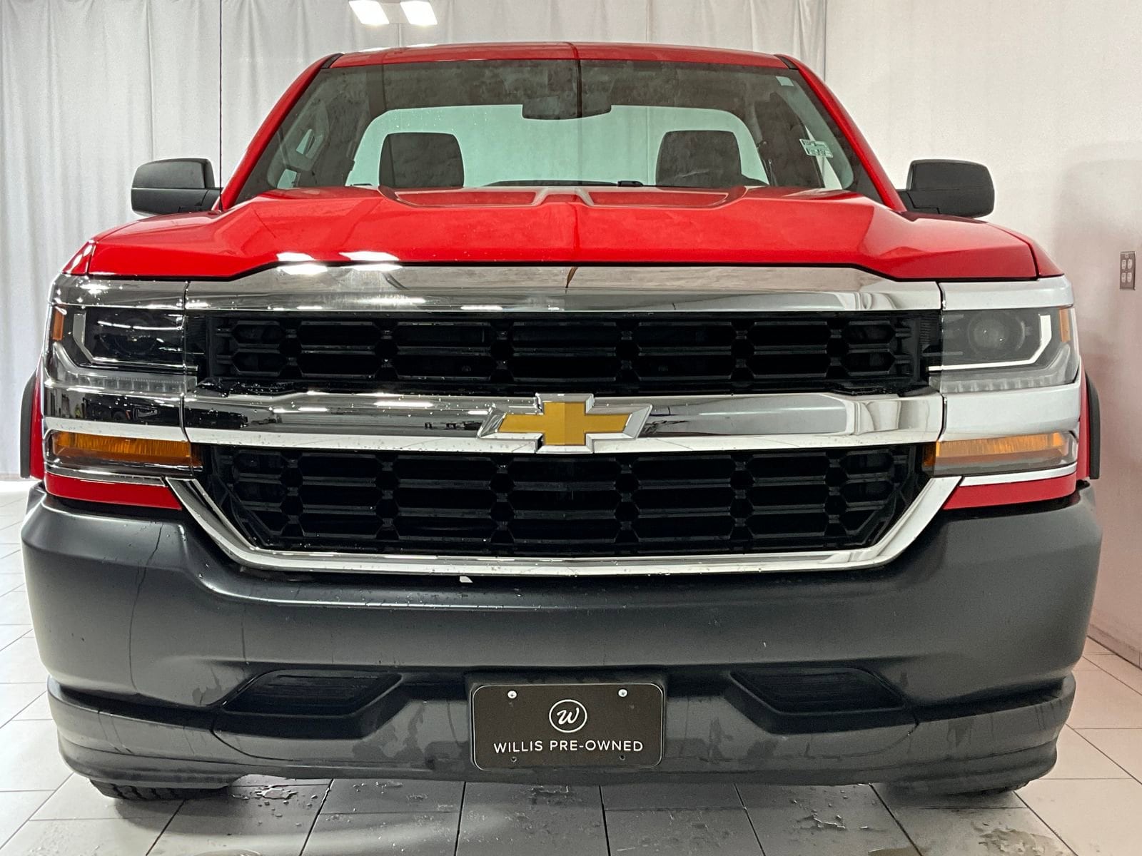Used 2018 Chevrolet Silverado 1500 Work Truck 1WT with VIN 1GCNCNEH3JZ223638 for sale in Granger, IA