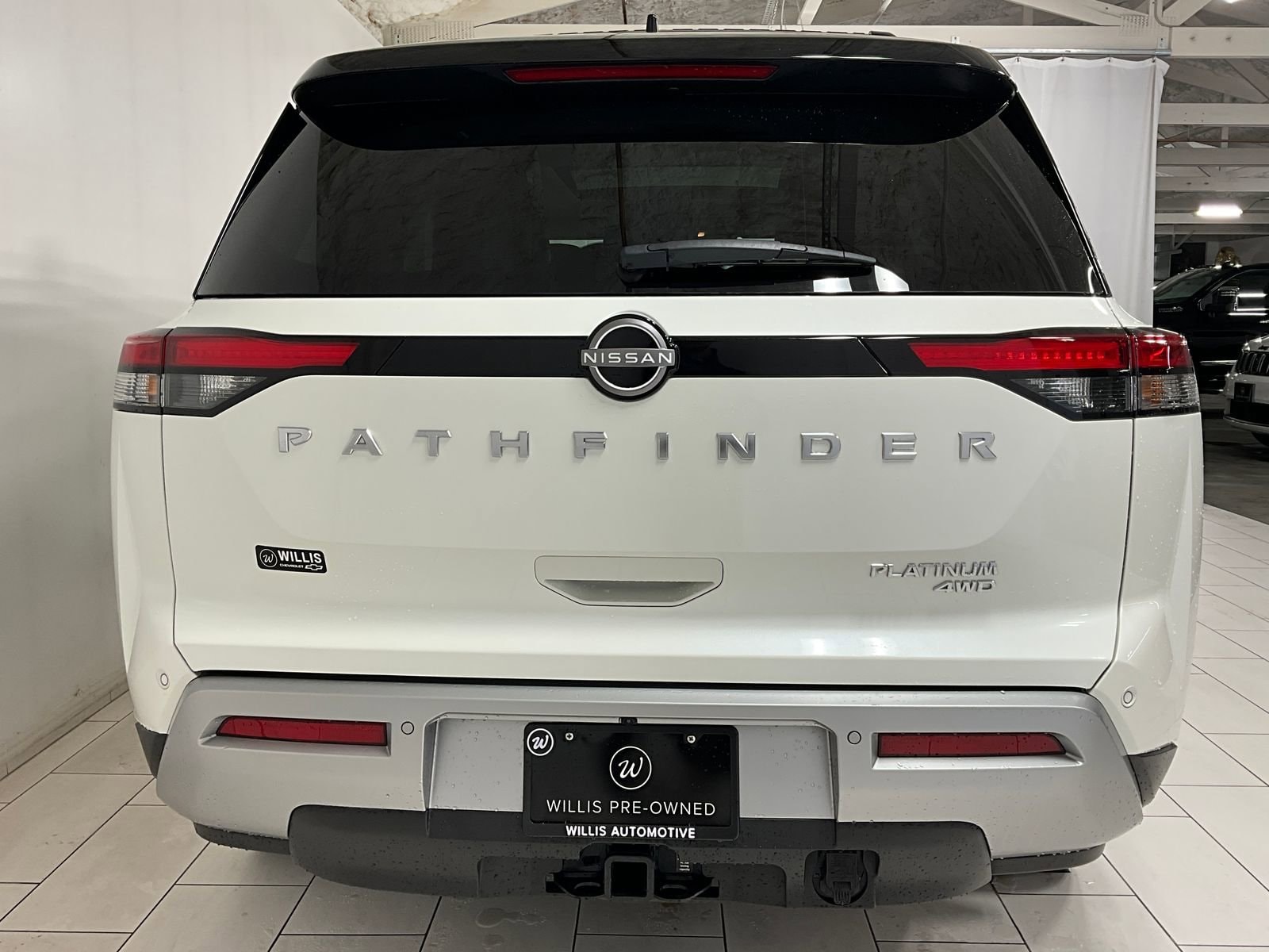 Used 2023 Nissan Pathfinder Platinum with VIN 5N1DR3DJ3PC230096 for sale in Granger, IA