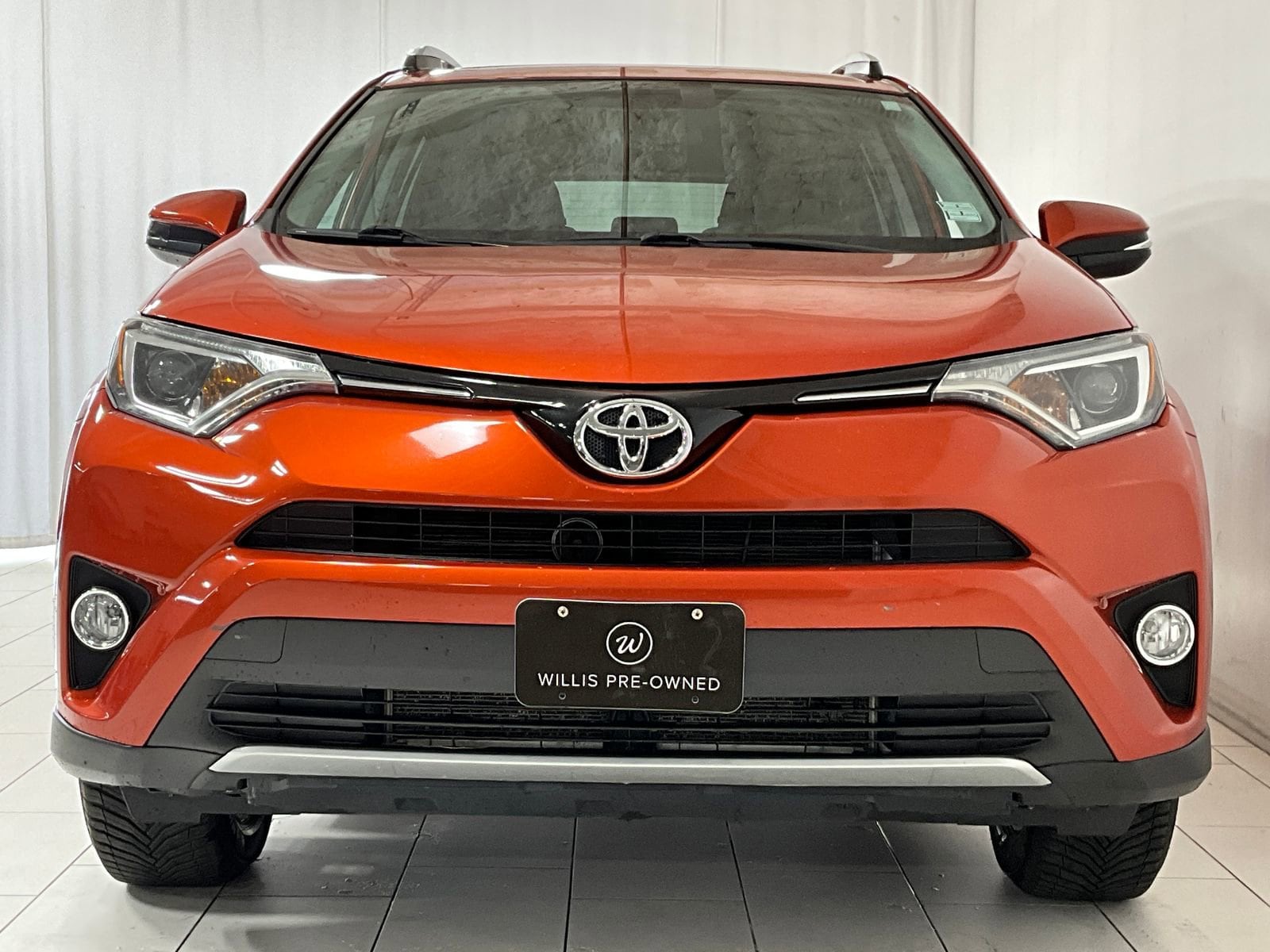 Used 2016 Toyota RAV4 XLE with VIN 2T3WFREV2GW270614 for sale in Granger, IA