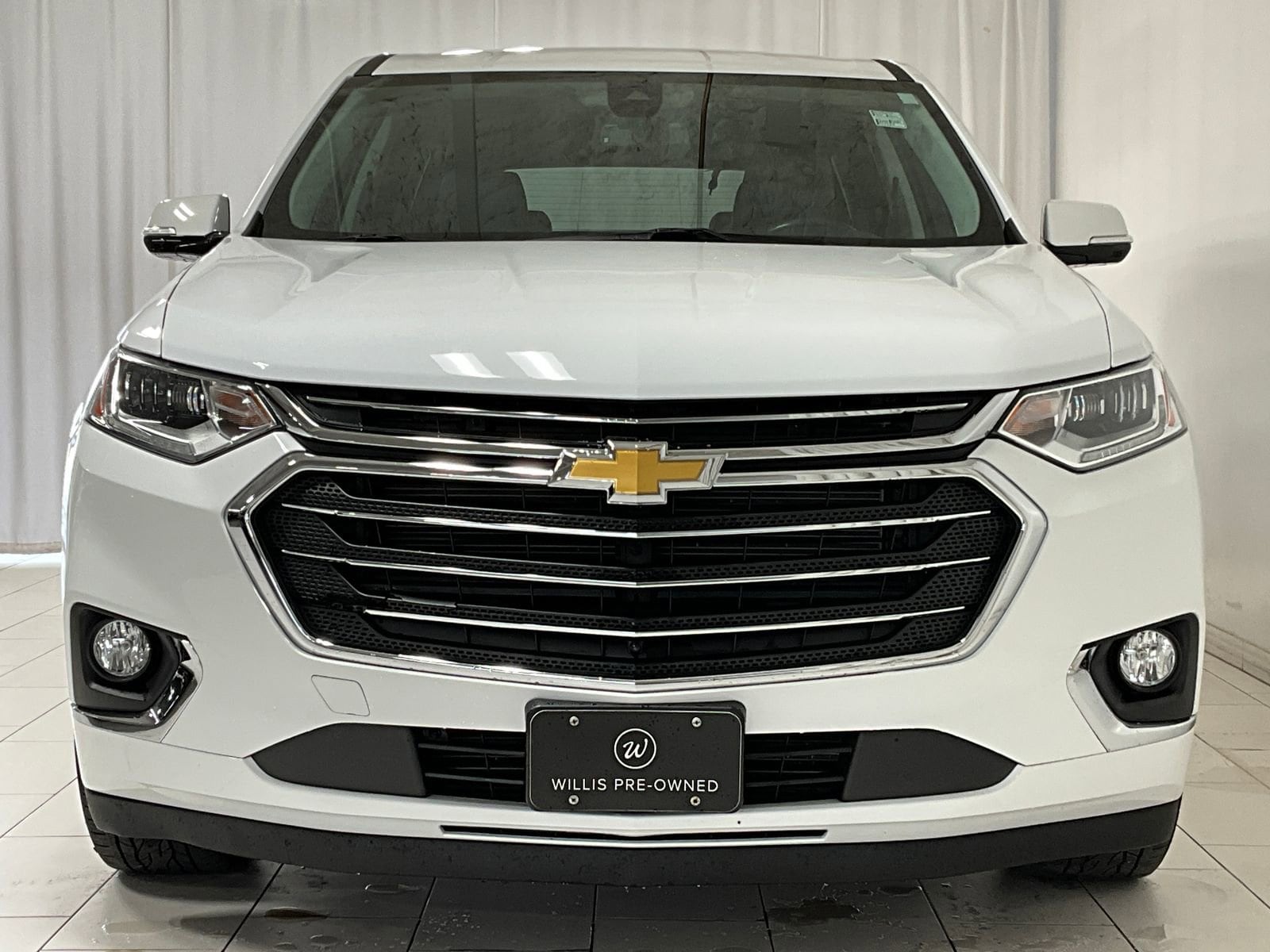 Used 2019 Chevrolet Traverse Premier with VIN 1GNEVKKW9KJ111302 for sale in Granger, IA