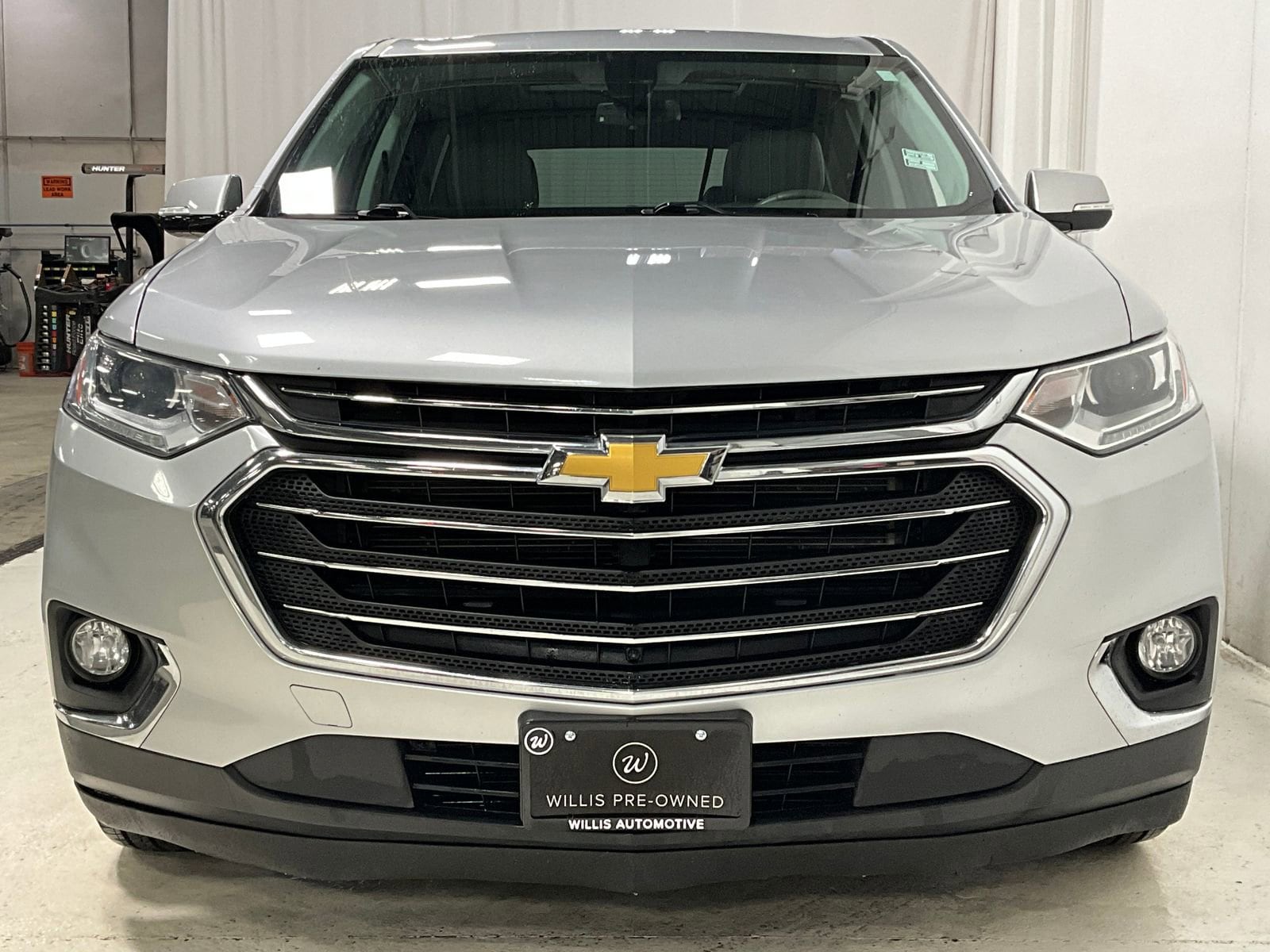 Used 2018 Chevrolet Traverse 3LT with VIN 1GNEVHKW2JJ114902 for sale in Granger, IA