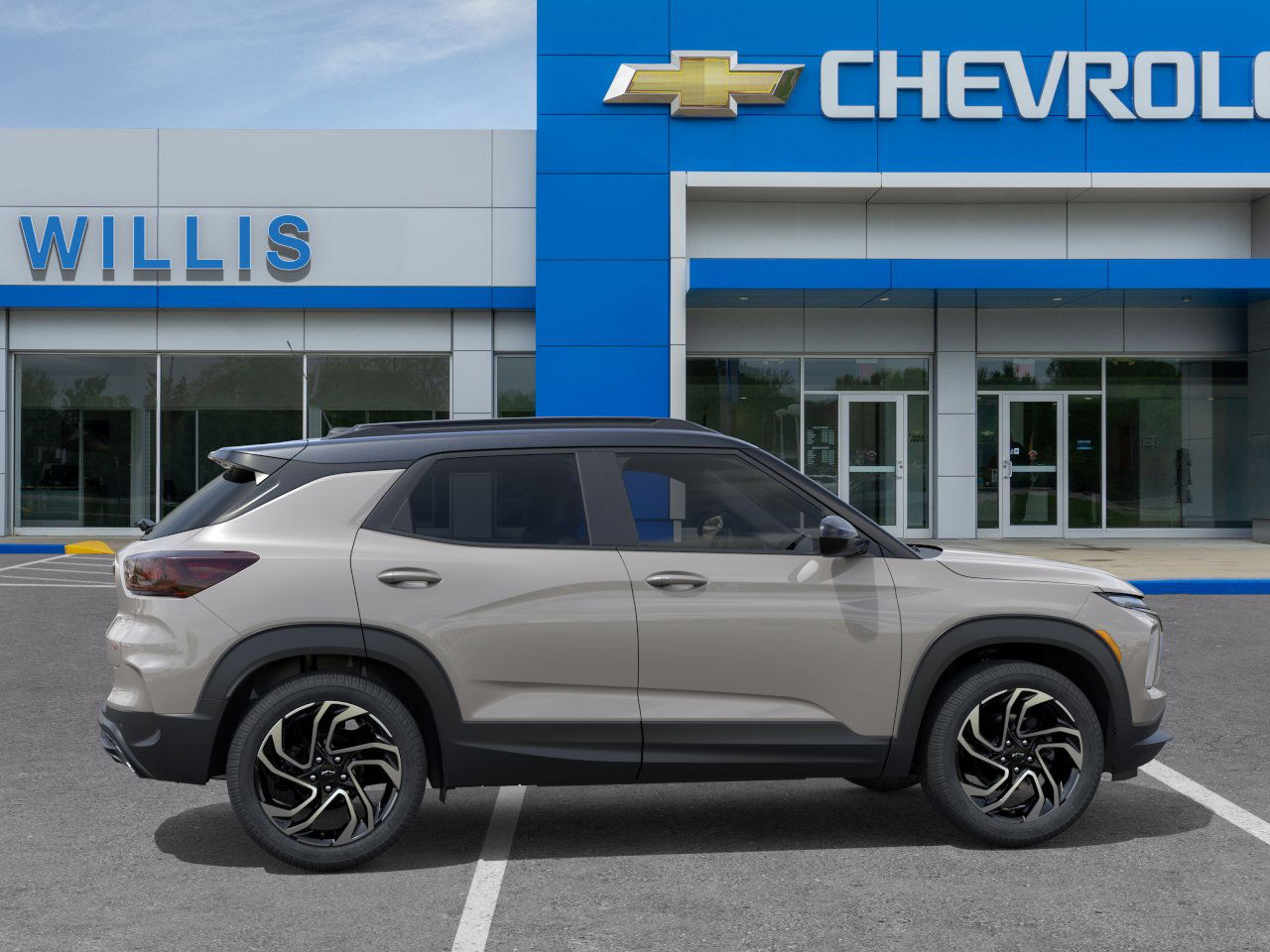 View vehicle photo 4