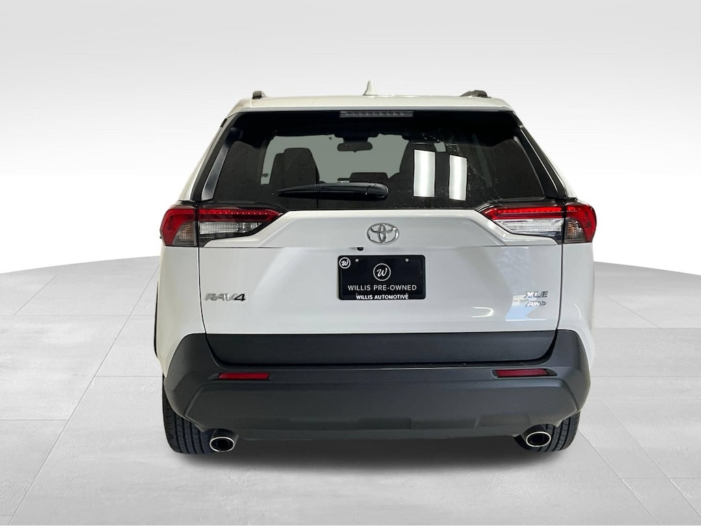 Used 2025 Toyota RAV4 XLE