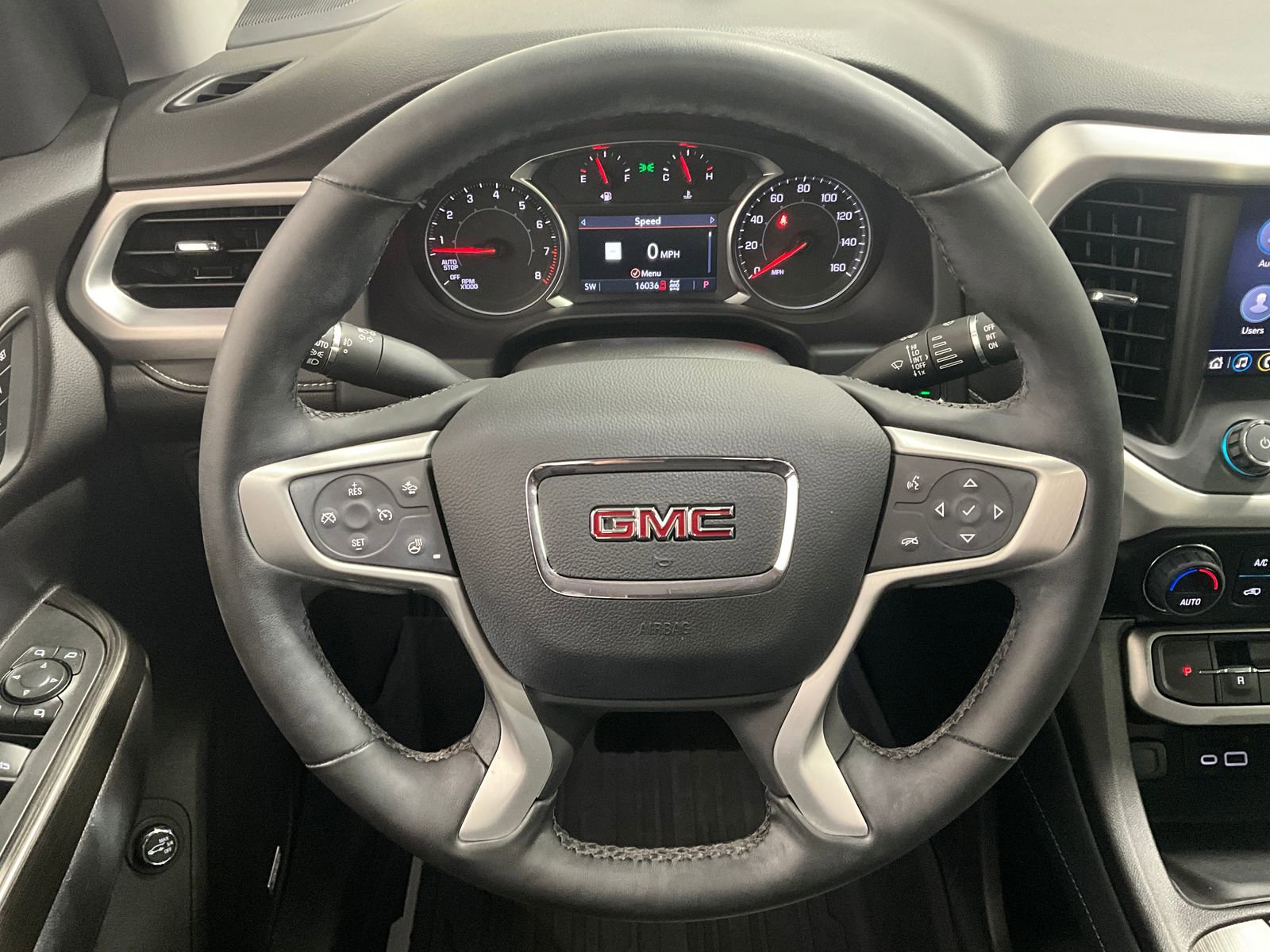 2023 Gmc Acadia SLT photo 4