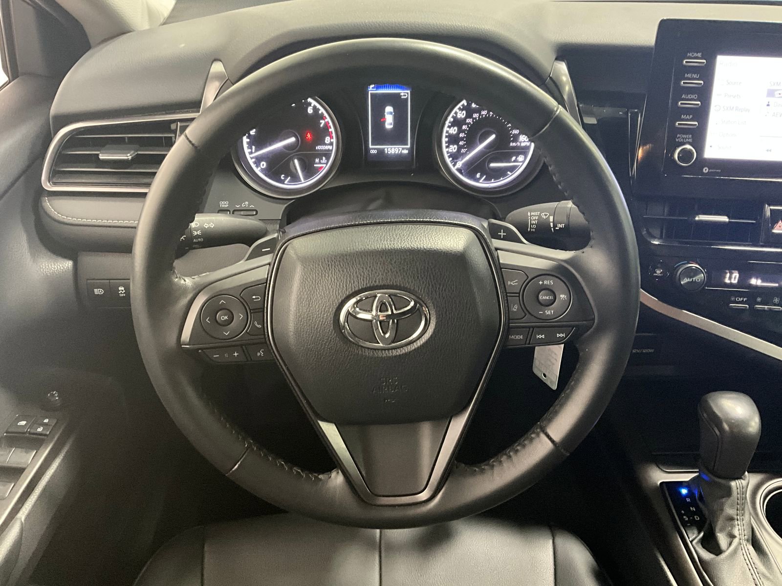 2024 Toyota Camry SE photo 4