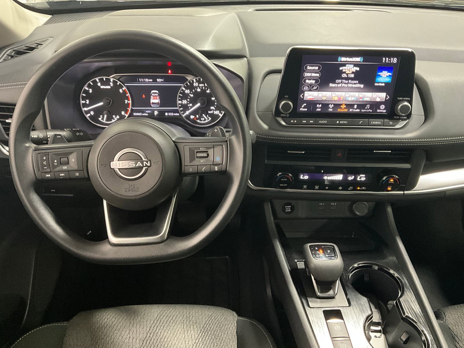 2024 Nissan Rogue SV photo 4