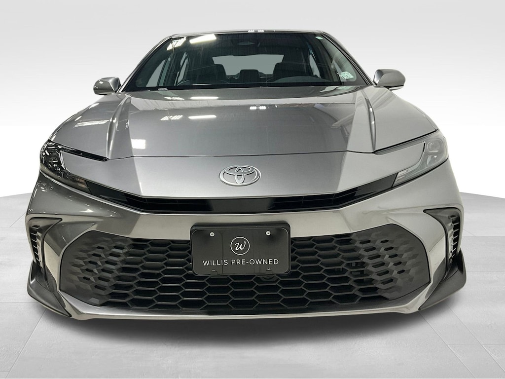 Used 2025 Toyota Camry SE SE