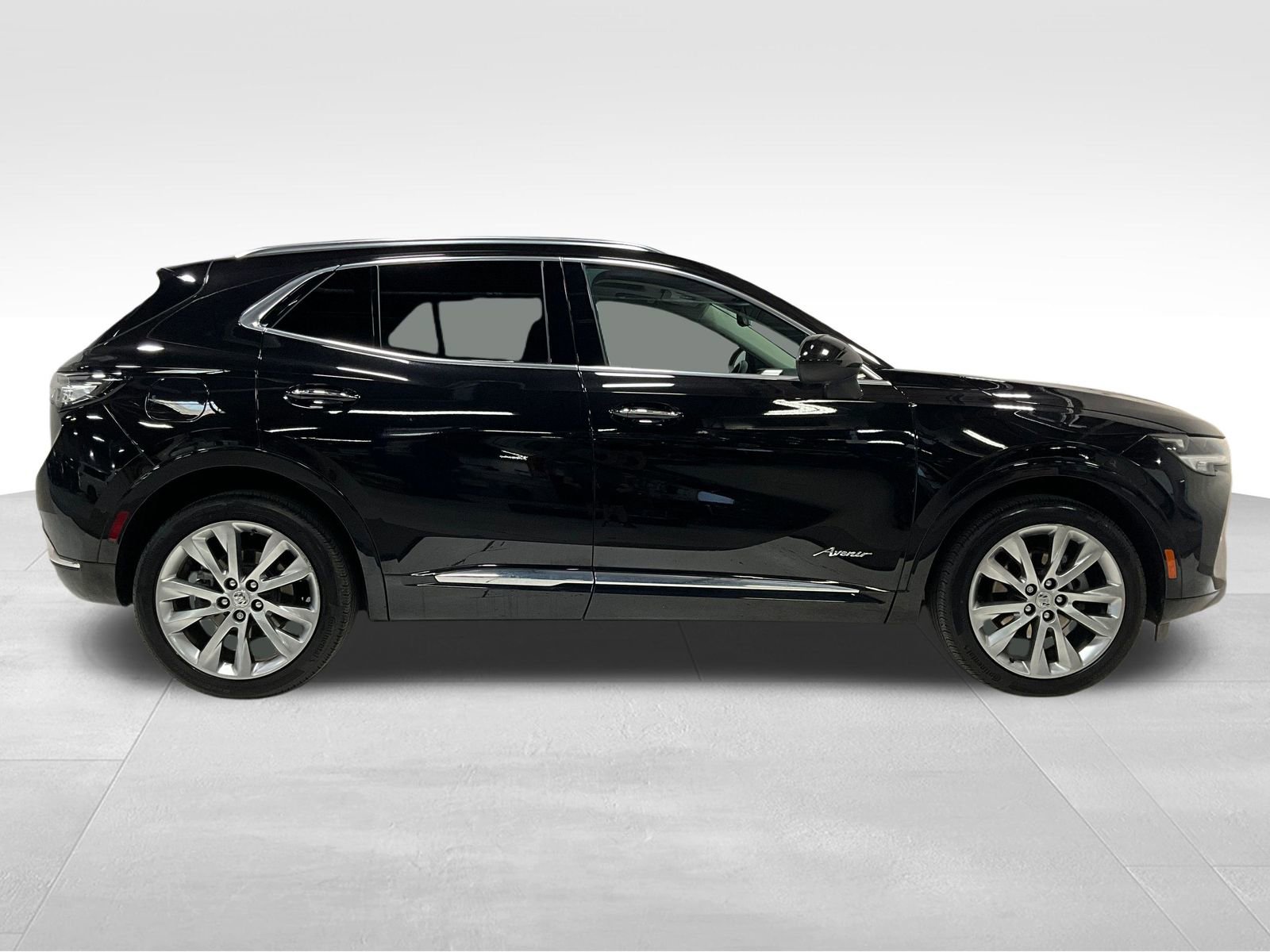 2023 Buick Envision Avenir photo 3