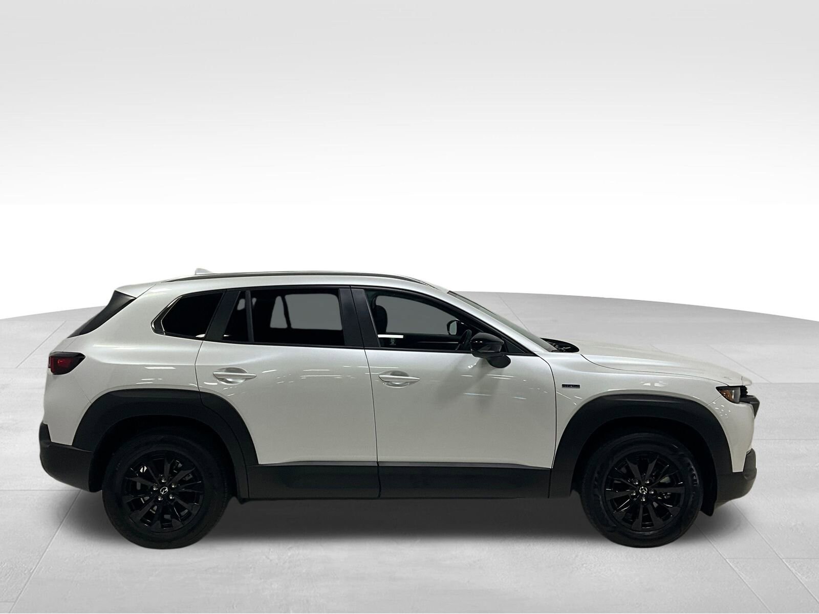 2025 Mazda CX-50 Preferred photo 2