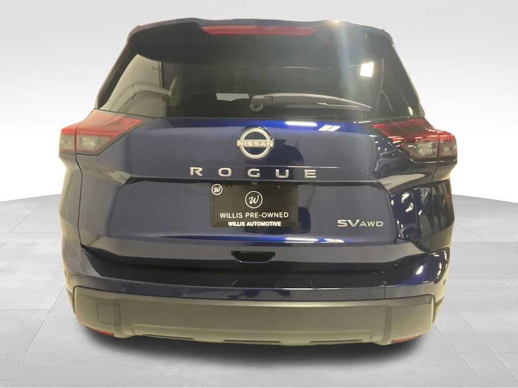Used 2024 Nissan Rogue SV AWD SV