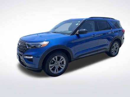 2022 Ford Explorer XLT SUV