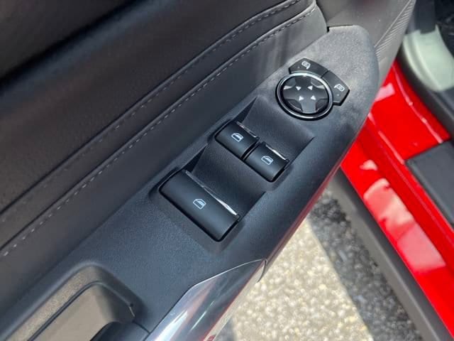 2025 Ford Mustang EcoBoost Premium Convertible - Photo 9
