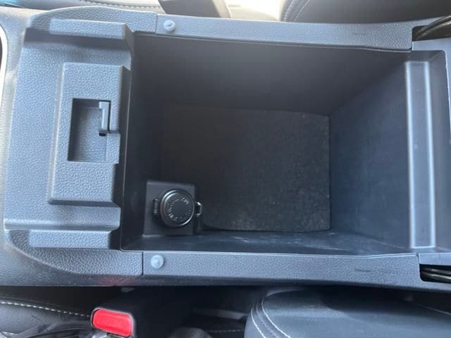 2021 Subaru Outback Limited - Photo 24