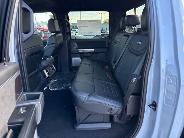 2026 Ford F-250 Super Duty Platinum - Photo 13