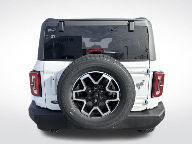 2025 Ford Bronco Outer Banks photo 4