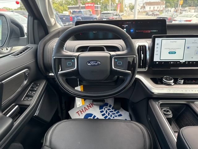 2025 Ford Expedition Platinum - Photo 14