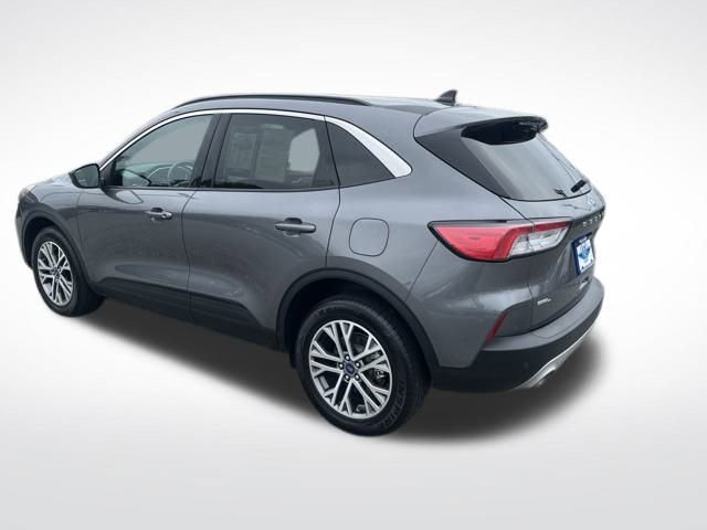 2021 Ford Escape SEL photo 2