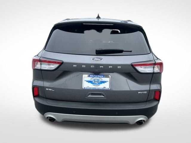 2021 Ford Escape SEL photo 3