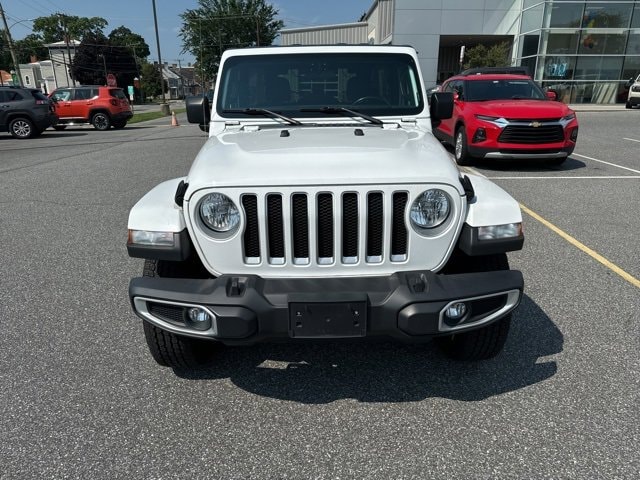 Used 2021 Jeep Wrangler Unlimited Sahara with VIN 1C4HJXEN0MW592886 for sale in Smyrna, DE