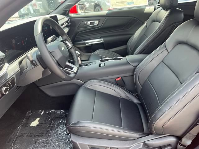 2025 Ford Mustang EcoBoost Premium Convertible - Photo 7