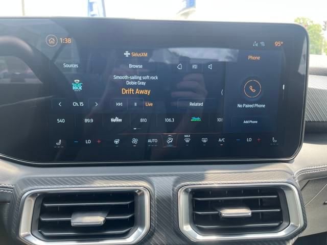 2025 Ford Mustang EcoBoost Premium Convertible - Photo 13