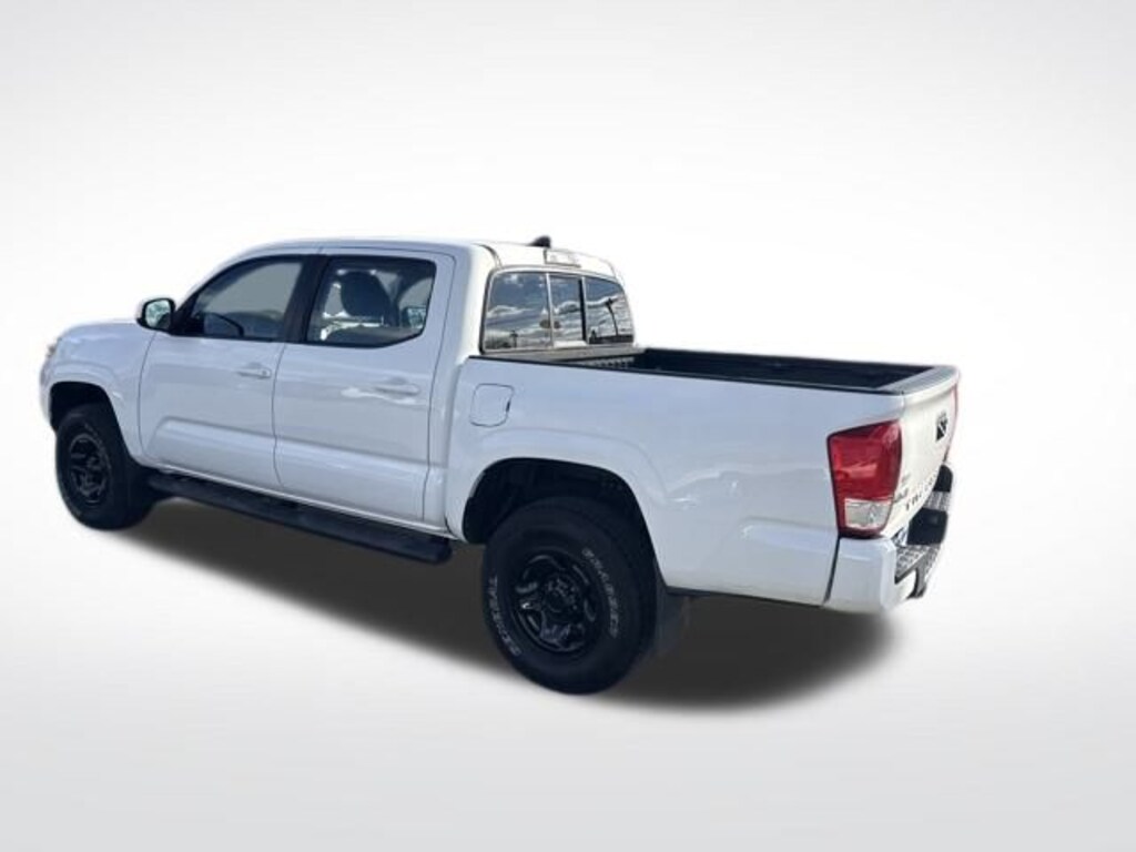 Used 2017 Toyota Tacoma Truck Double Cab