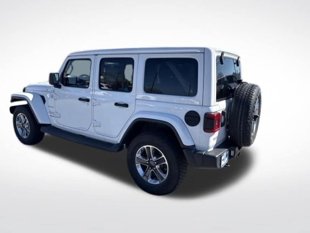 Used 2020 Jeep Wrangler Unlimited Sahara SUV