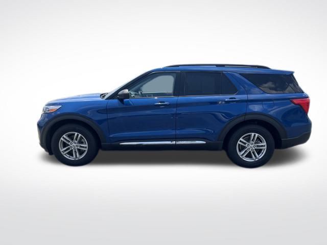 2022 Ford Explorer XLT photo 2